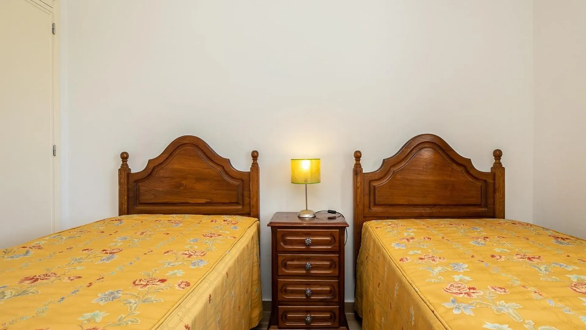 Apartment Ferienwohnung Akisol Armacao Pera Relax Armação de Pêra