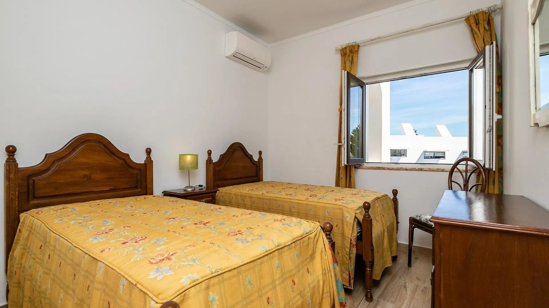 Ferienwohnung Akisol Armacao Pera Relax Armação de Pêra Apartment